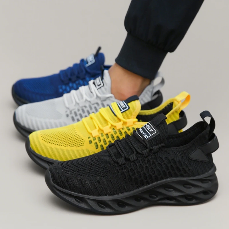 Os sapatos de caminhada mascul - Running Cap Lightweight avaliação e preço